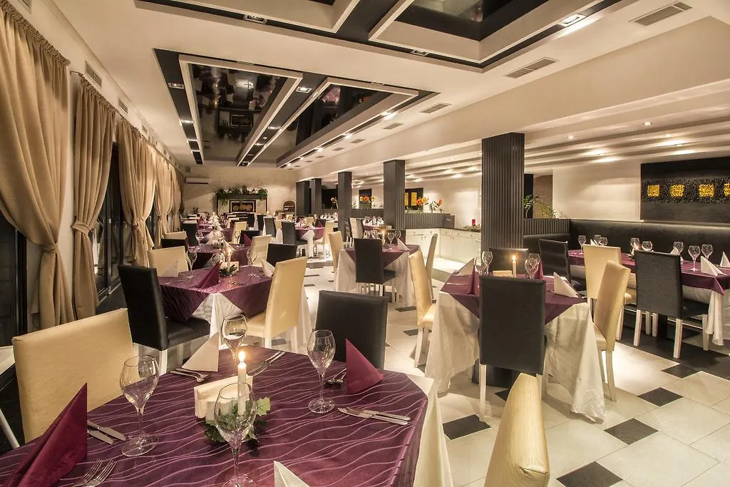 Saint George Palace Aparthotel Μπάνσκο